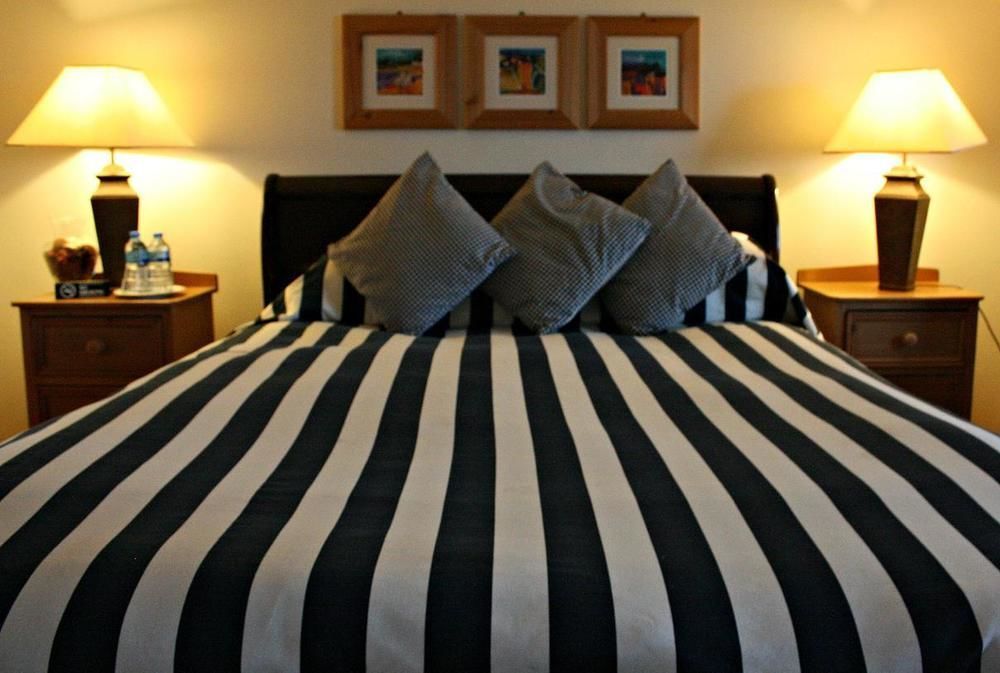 Ross House Bed and Breakfast Ροσκόμον Εξωτερικό φωτογραφία